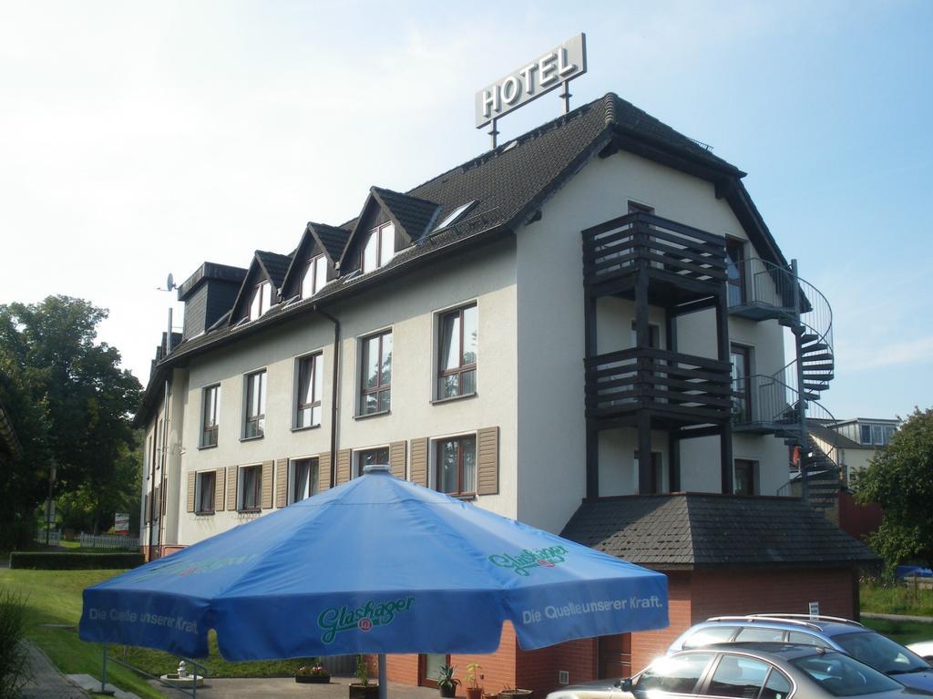 Hotel Reke Plau am See Exterior photo
