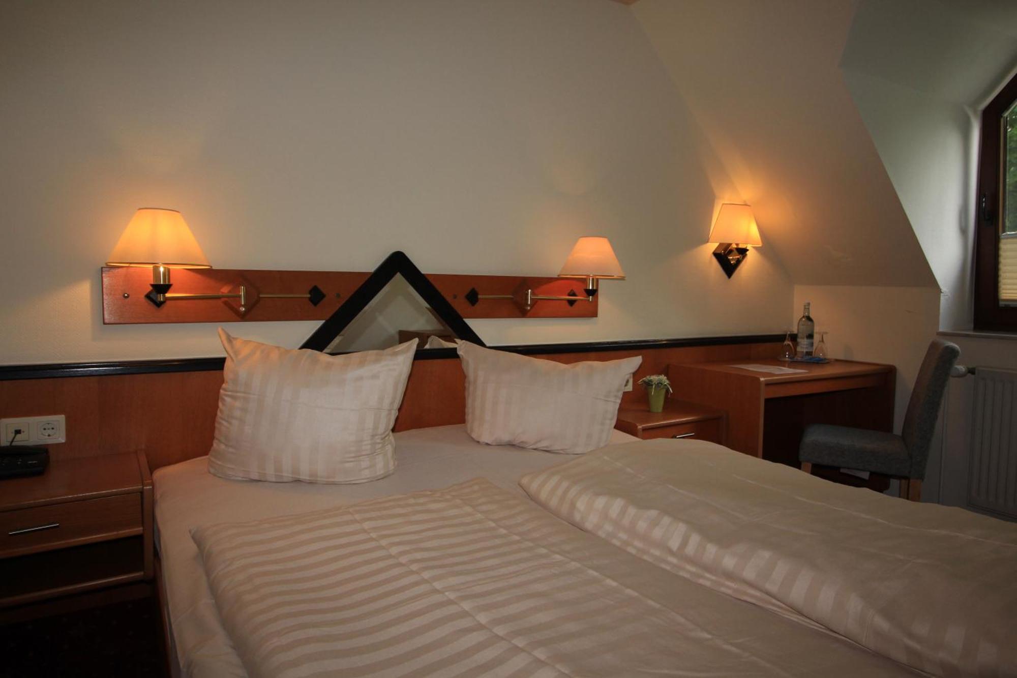 Hotel Reke Plau am See Exterior photo